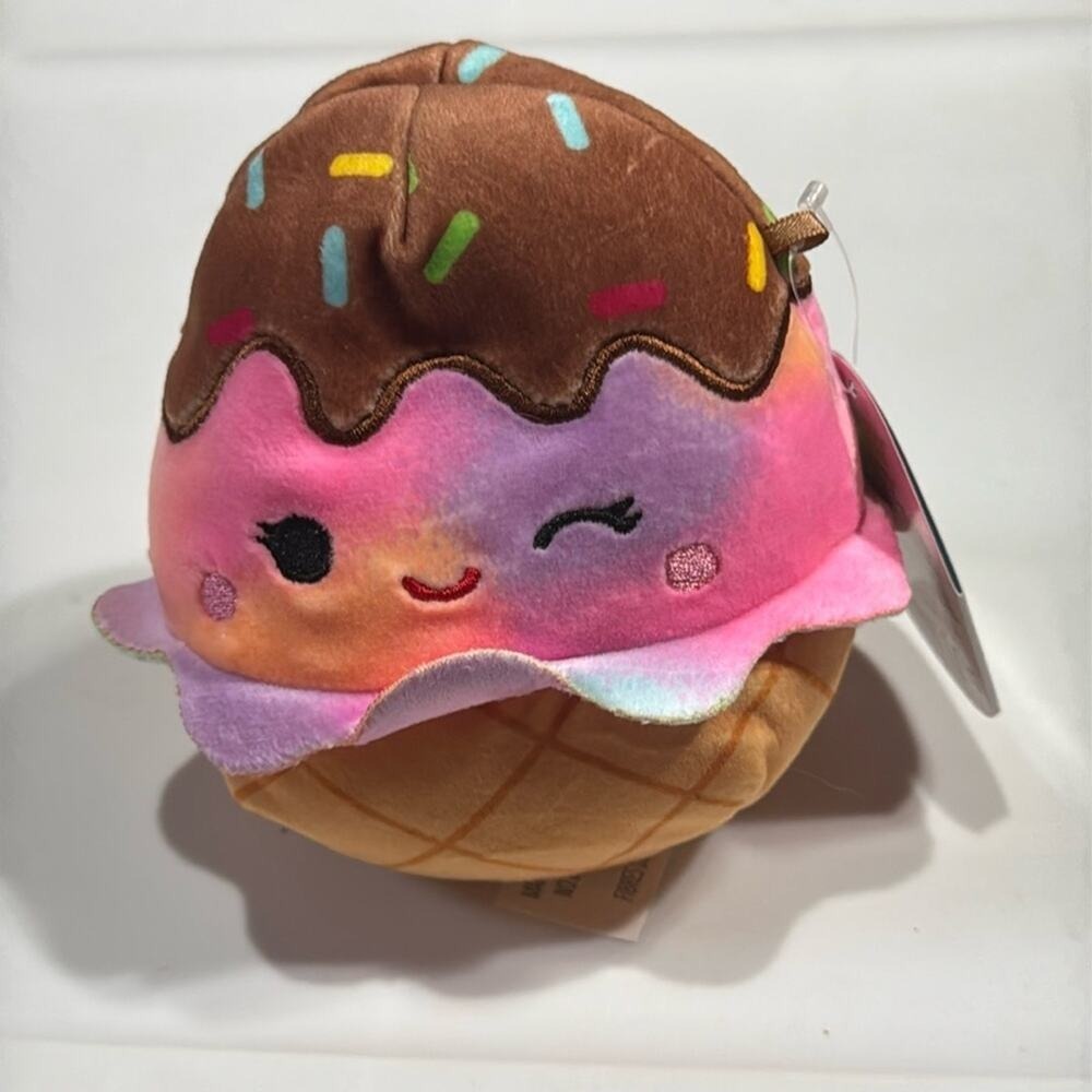 NWT 5" Squishmallows Glady the Rainbow Ice Cream Waffle Cone